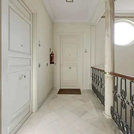 Apartment Duplex Lux Escudo Del Carmen Granada