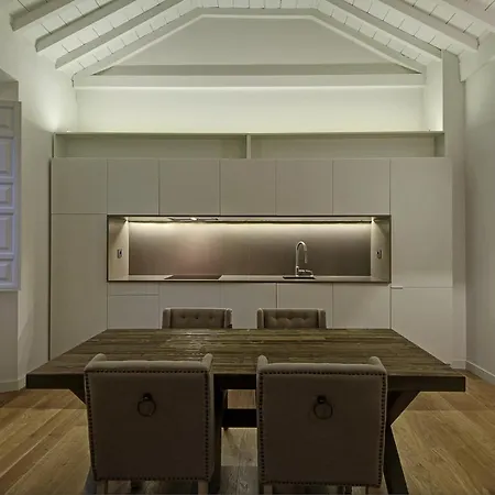 Duplex Lux Escudo Del Carmen